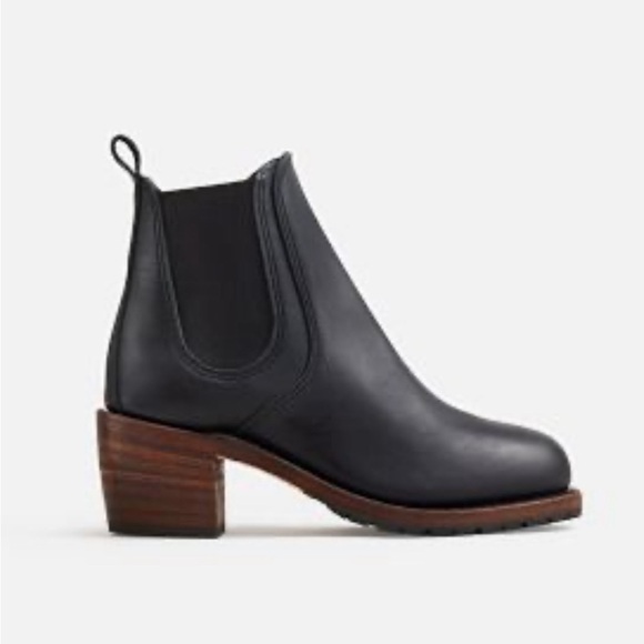Red Wing Shoes Harriet WOMEN'S HEELED BOOT IN BLACK BOUNDARY LEATHER, size 7 - Picture 1 of 9